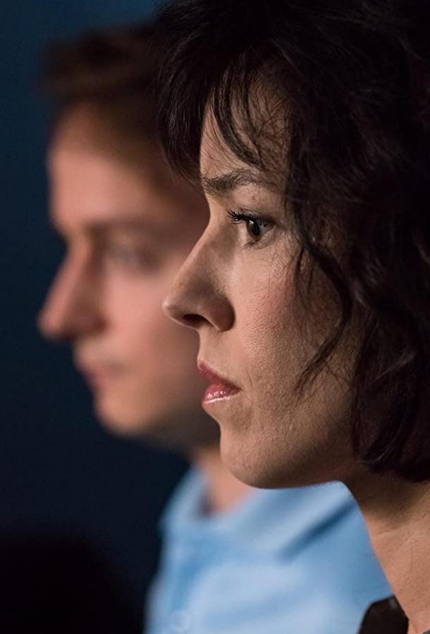 Убийство в Краю катаров Убийство в Краю катаров